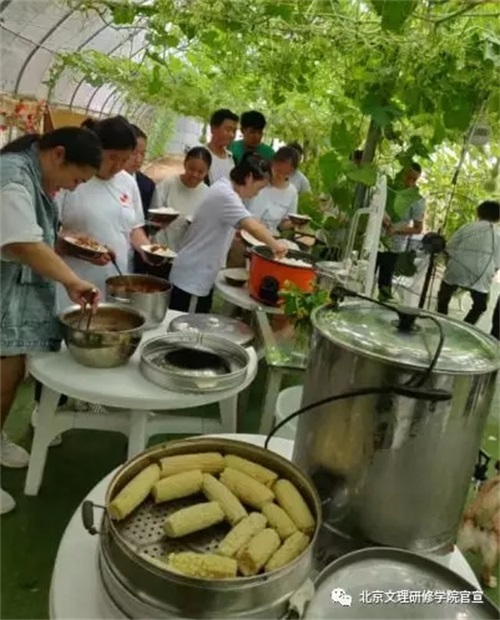 北京文理研修學院夏令營之——芝心園生態(tài)農(nóng)場 北京文理研修學院夏令營之——芝心園生態(tài)農(nóng)場