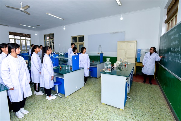 秦皇島藥科中等職業(yè)學(xué)校開設(shè)有哪些專業(yè)? 秦皇島藥科中等職業(yè)學(xué)校開設(shè)有哪些專業(yè)?